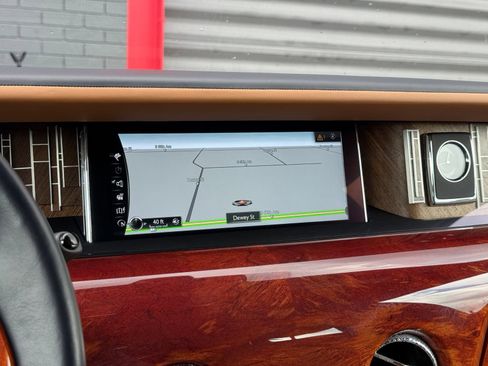 Used 2018 Rolls-Royce Phantom Extended Wheelbase RWD image 54