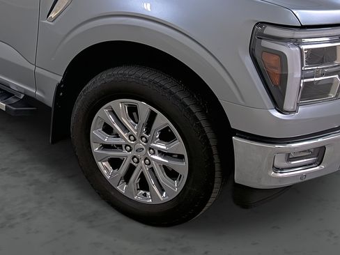 Used 2024 Ford F150 Lariat image 14