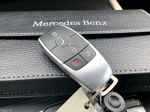 Used 2020 Mercedes-Benz GLE 350 4MATIC image 15