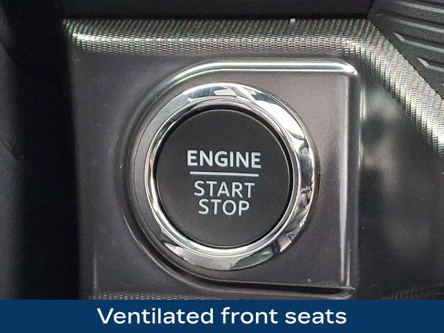 Used 2025 Ford F150 Platinum w/ Equipment Group 702A High AWD/4WD image 18