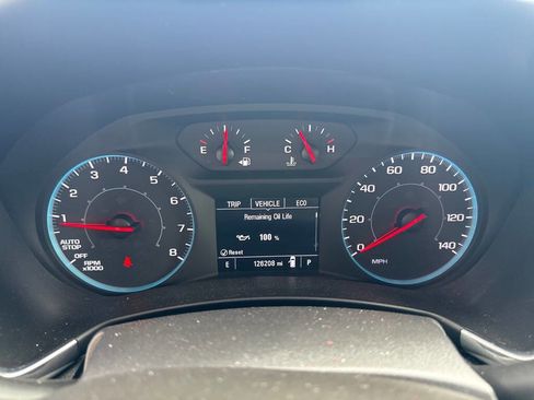 Used 2020 Chevrolet Equinox LS w/ LS Convenience Package image 11