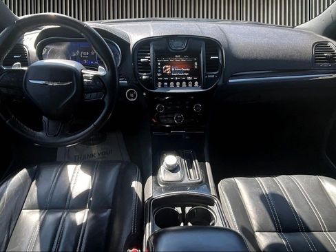 Used 2021 Chrysler 300 S image 17