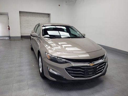 Used 2024 Chevrolet Malibu LT image 14