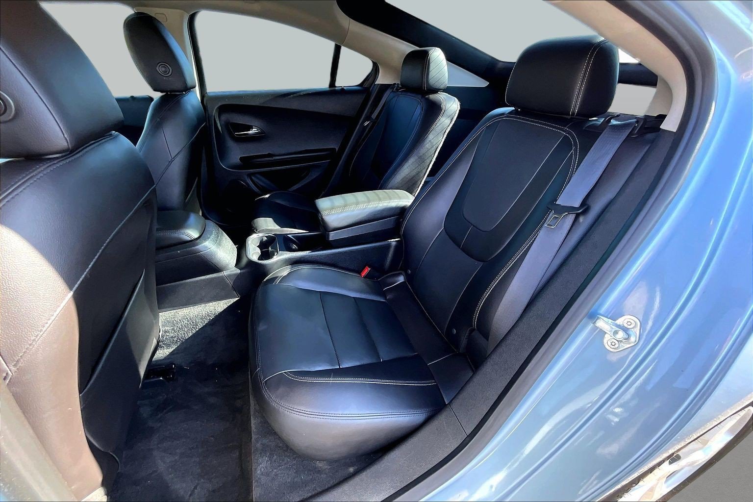 Used 2014 Chevrolet Volt Premium w/ Premium Trim Package FWD image 26