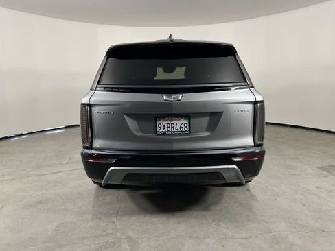Used 2026 Cadillac Vistiq Sport AWD/4WD image 7