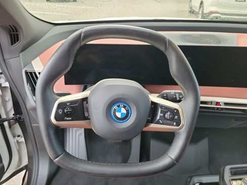 Certified 2024 BMW iX xDrive50 w/ Sport Package AWD/4WD image 15