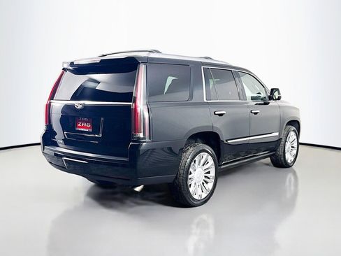 Used 2016 Cadillac Escalade Platinum AWD/4WD image 5
