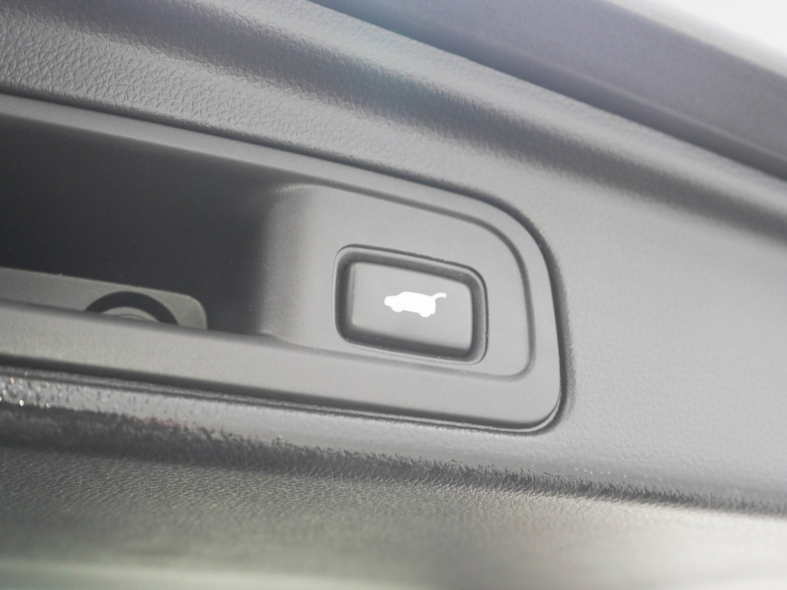 Used 2019 Honda Pilot Touring image 11