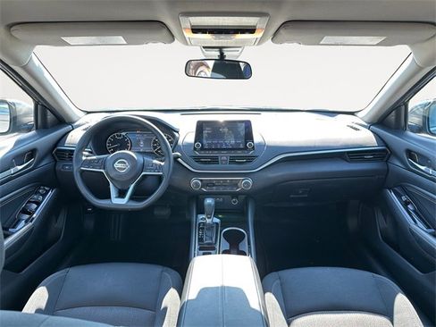 Used 2021 Nissan Altima 2.5 SV image 10