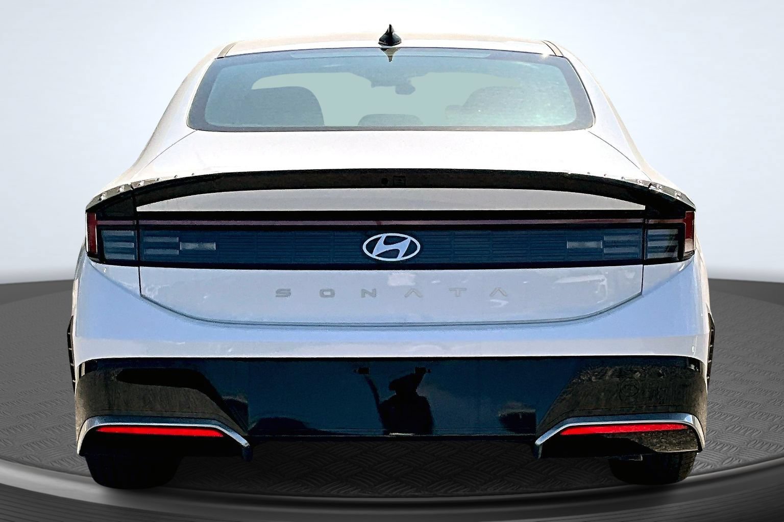 New 2026 Hyundai Sonata SEL FWD image 4