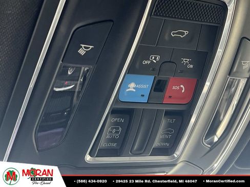 Used 2024 Jeep Grand Cherokee L Altitude AWD/4WD image 26