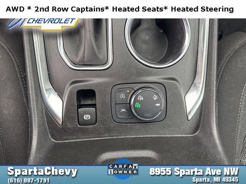 Used 2023 Chevrolet Traverse LT image 16