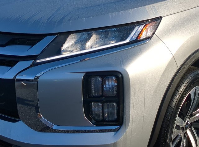 New 2027 Mitsubishi Outlander Sport SE AWD/4WD image 10