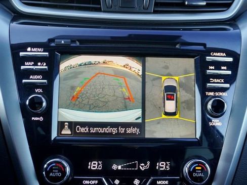 Used 2024 Nissan Murano SV image 16