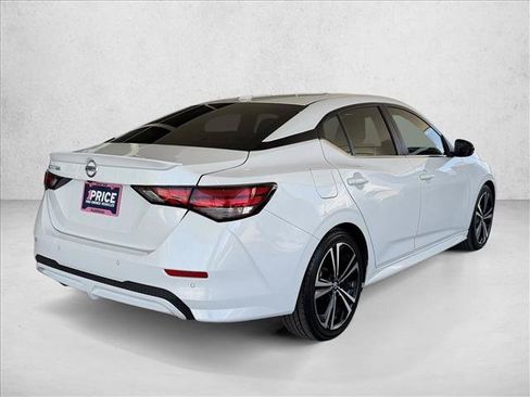 Used 2022 Nissan Sentra SR FWD image 6