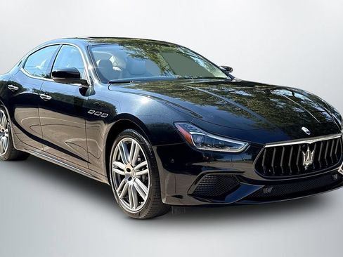 Used 2022 Maserati Ghibli Modena Q4 AWD/4WD image 1