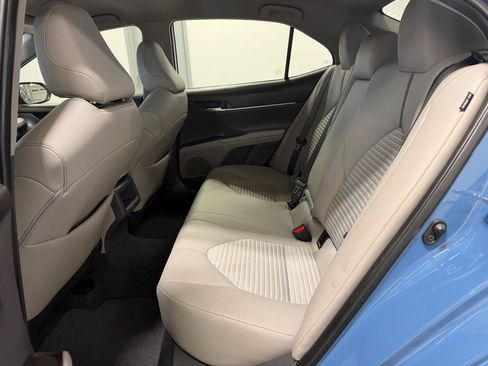 Used 2023 Toyota Camry SE FWD image 22