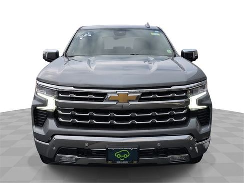 Used 2024 Chevrolet Silverado 1500 LTZ image 1