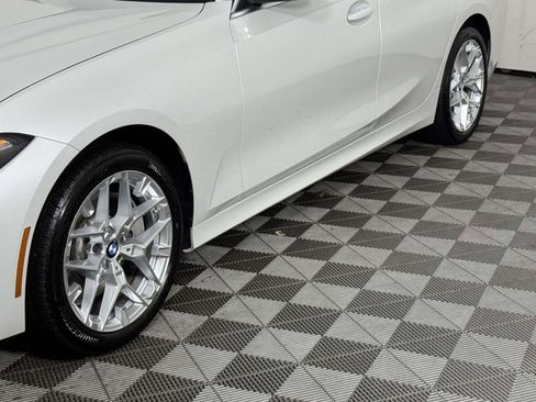 Used 2025 BMW 330i xDrive 330i xDrive w/ Premium Package image 13