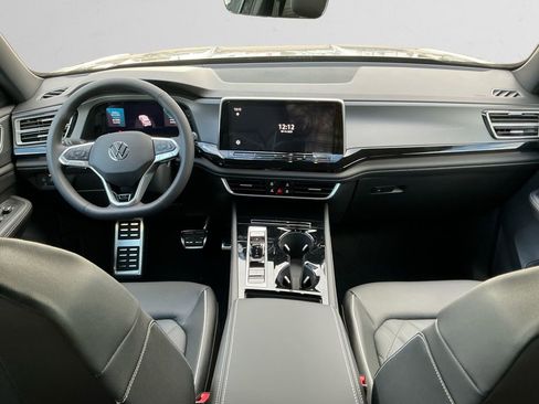 New 2026 Volkswagen Atlas Cross Sport SEL Premium R-Line image 10