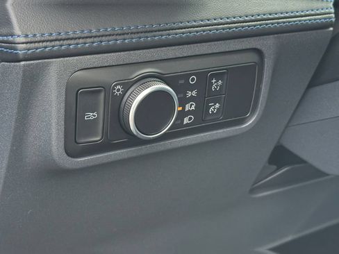 Used 2025 Ford Mustang Dark Horse RWD image 27