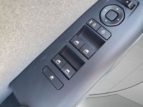 New 2025 Kia K4 EX FWD image 24