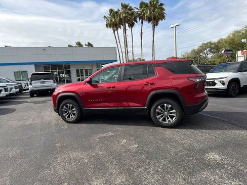New 2026 Chevrolet Equinox LT w/ Safety and Technology Package FWD image 5