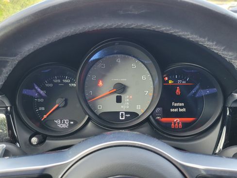 Used 2021 Porsche Macan S image 14