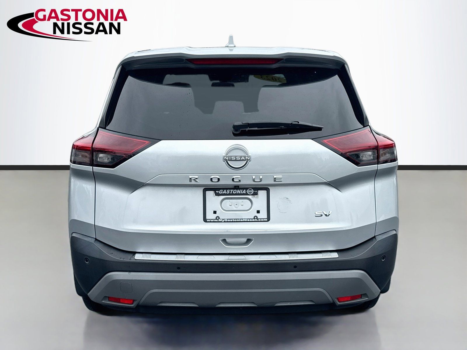 Used 2023 Nissan Rogue SV FWD image 7