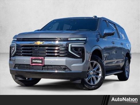 New 2026 Chevrolet Suburban Premier image 1