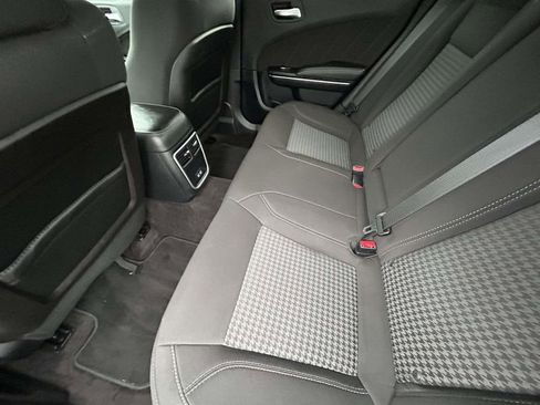 Used 2018 Dodge Charger GT w/ Navigation & Travel Group image 11