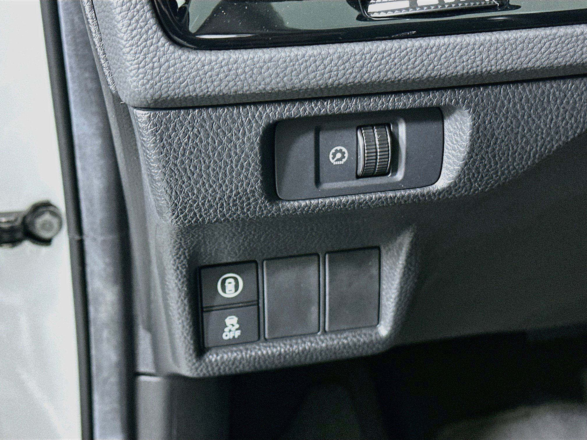 Used 2024 Honda Civic EX-L image 17