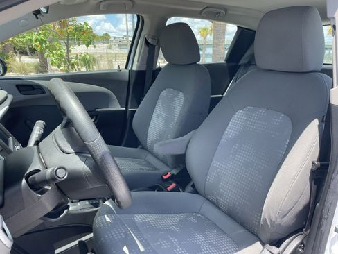 Used 2019 Chevrolet Sonic LT FWD image 2