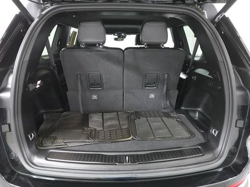 Used 2023 Jeep Grand Cherokee L Altitude image 27