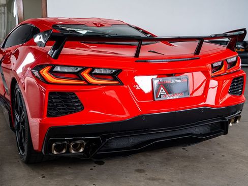 Used 2024 Chevrolet Corvette Stingray Coupe w/ Z51 Performance Package image 23