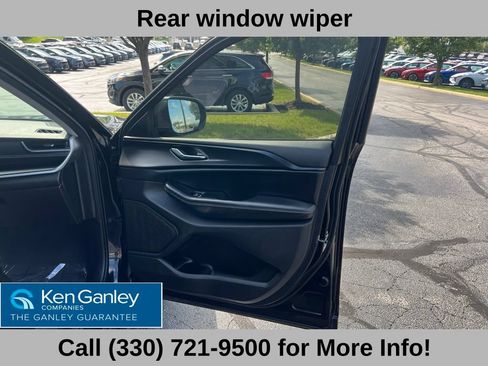 Used 2024 Jeep Grand Cherokee L Laredo AWD/4WD image 55