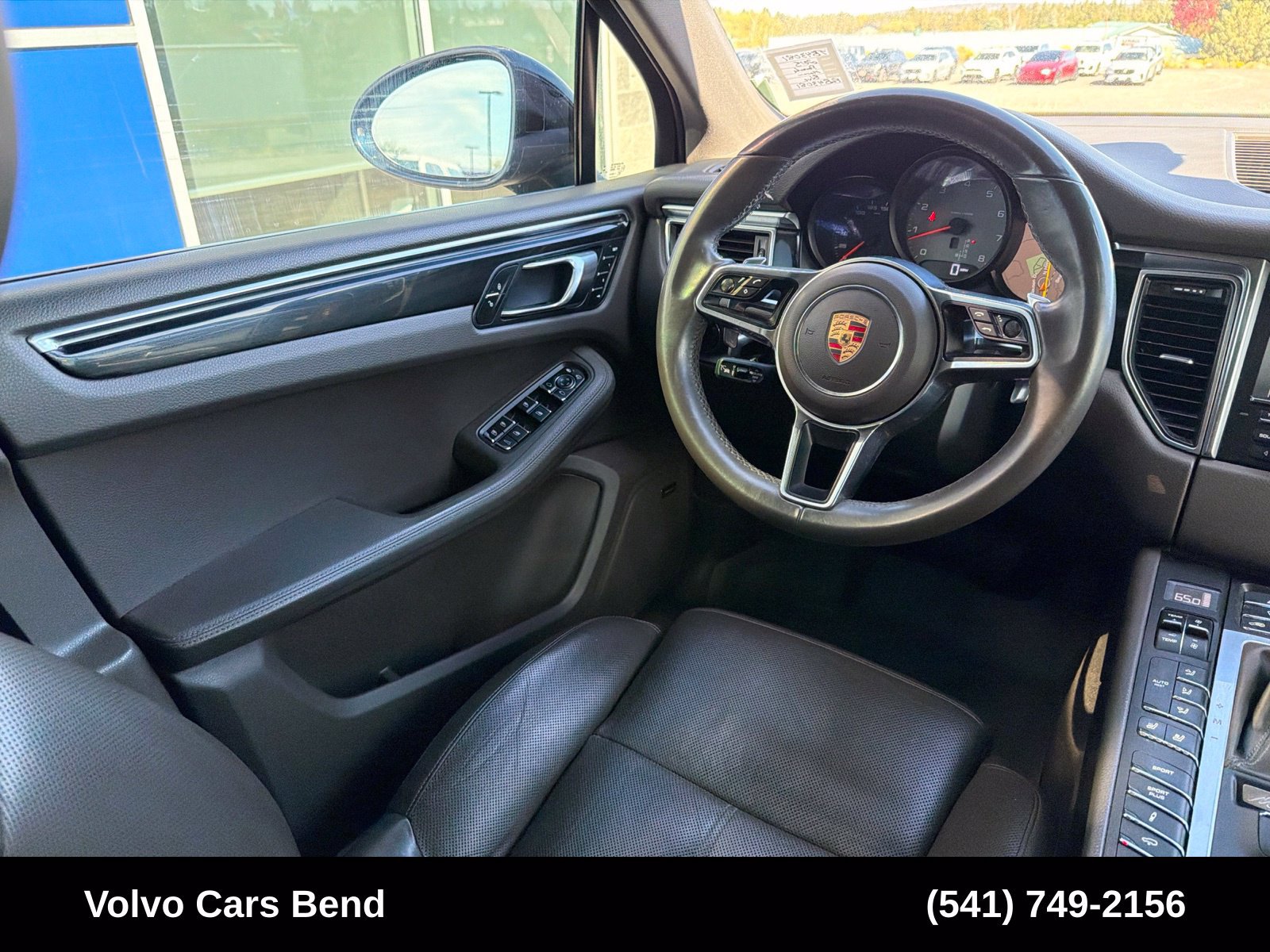 Used 2015 Porsche Macan S AWD/4WD image 12