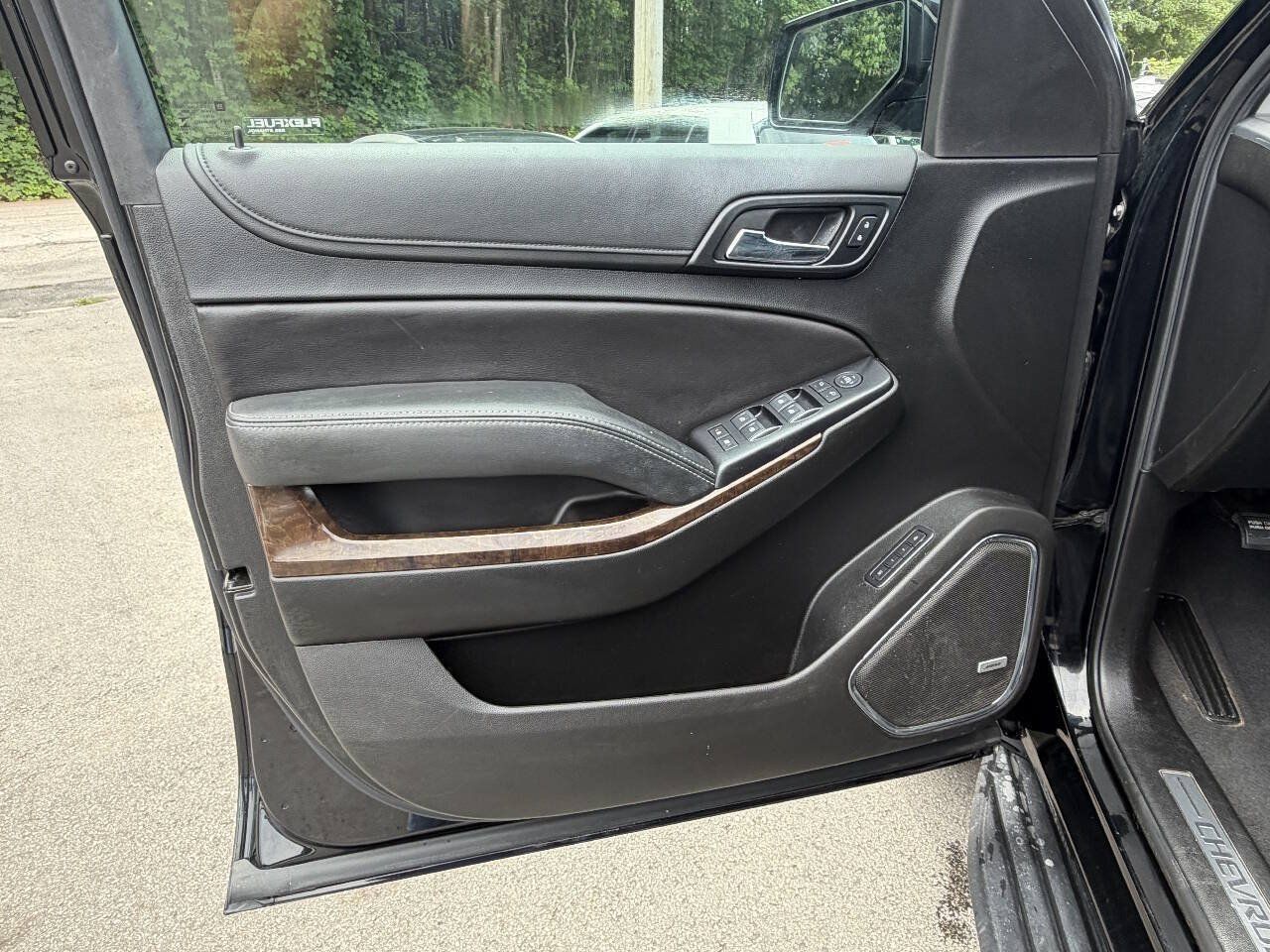 Used 2019 Chevrolet Tahoe LT AWD/4WD image 14