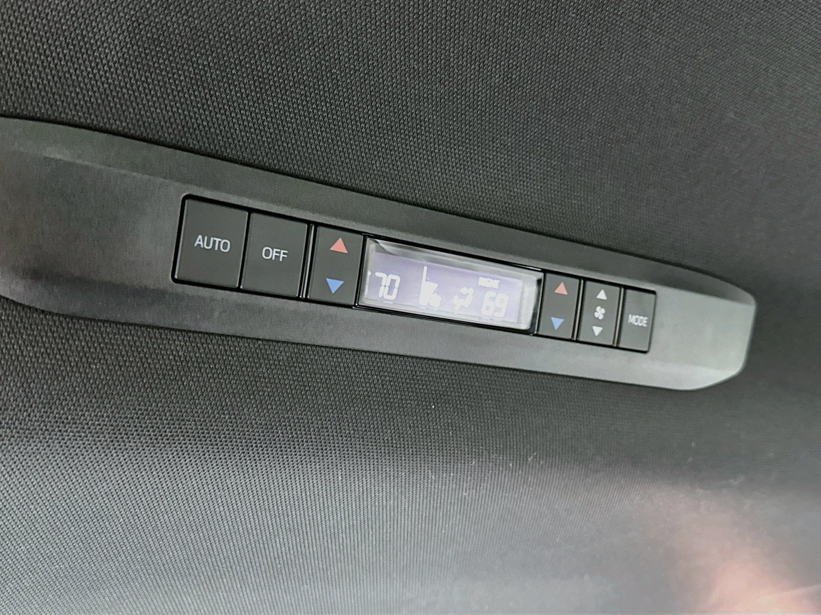 Used 2026 Toyota Sienna XSE AWD/4WD image 27