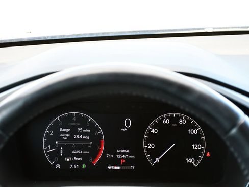 Used 2023 Honda CR-V EX-L image 29