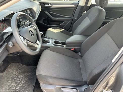 Used 2021 Volkswagen Jetta S image 9
