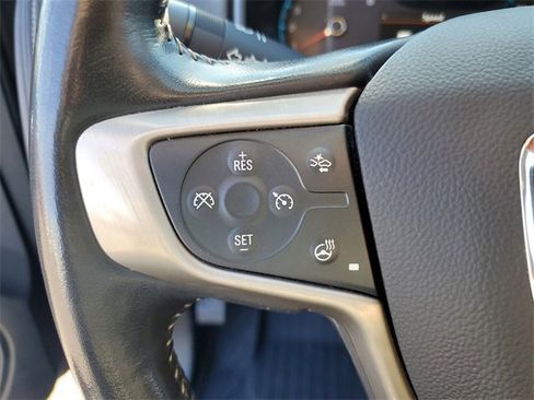 Used 2022 GMC Canyon Denali image 11