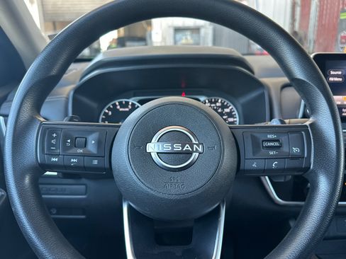 Certified 2024 Nissan Rogue S FWD image 23