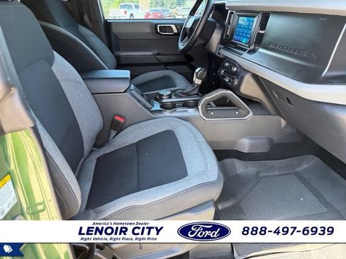 Certified 2023 Ford Bronco Big Bend w/ Sasquatch Package AWD/4WD image 11