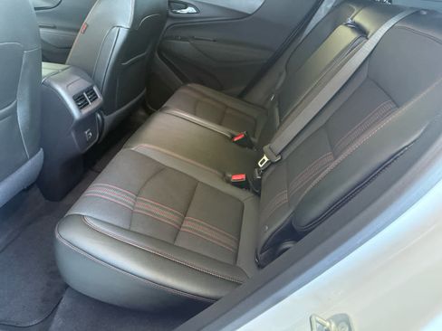 Used 2024 Chevrolet Equinox RS FWD image 5