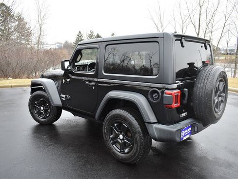 Used 2018 Jeep Wrangler Sport image 7
