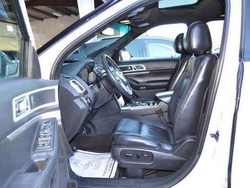Used 2013 Ford Explorer XLT AWD/4WD image 11