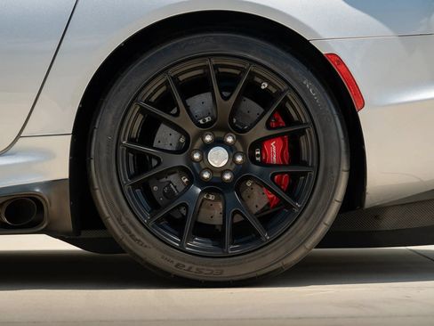 Used 2016 Dodge Viper GTC w/ ACR Package RWD image 37