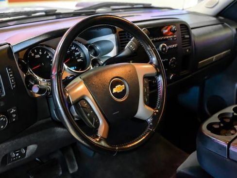 Used 2012 Chevrolet Silverado 2500 LT w/ Interior Plus Package image 16