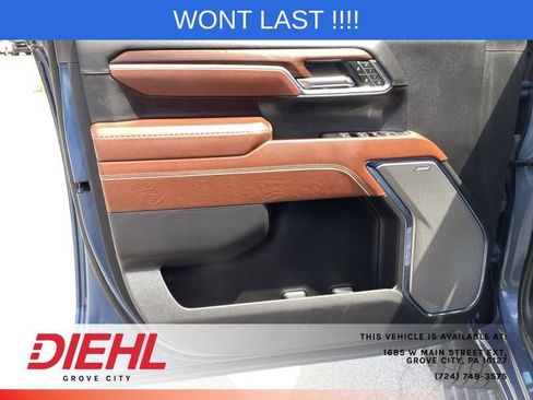 Used 2024 GMC Sierra 3500 Denali Ultimate AWD/4WD image 18